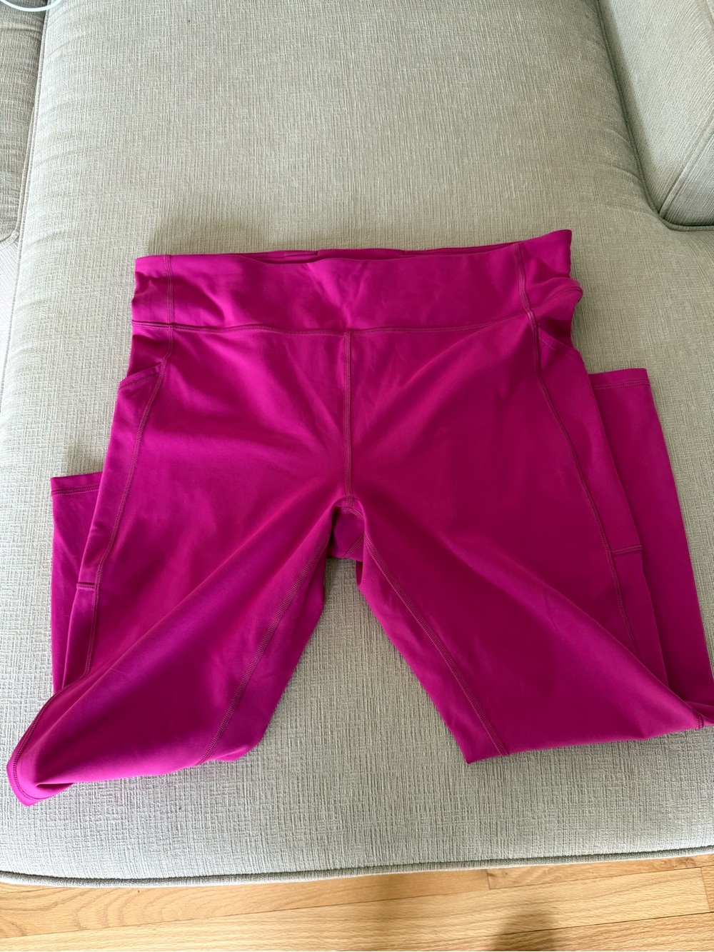 Lululemon Legging, High Rise, 25", Ripened Raspberry, Pink, Size 18 - Picture 7 of 13
